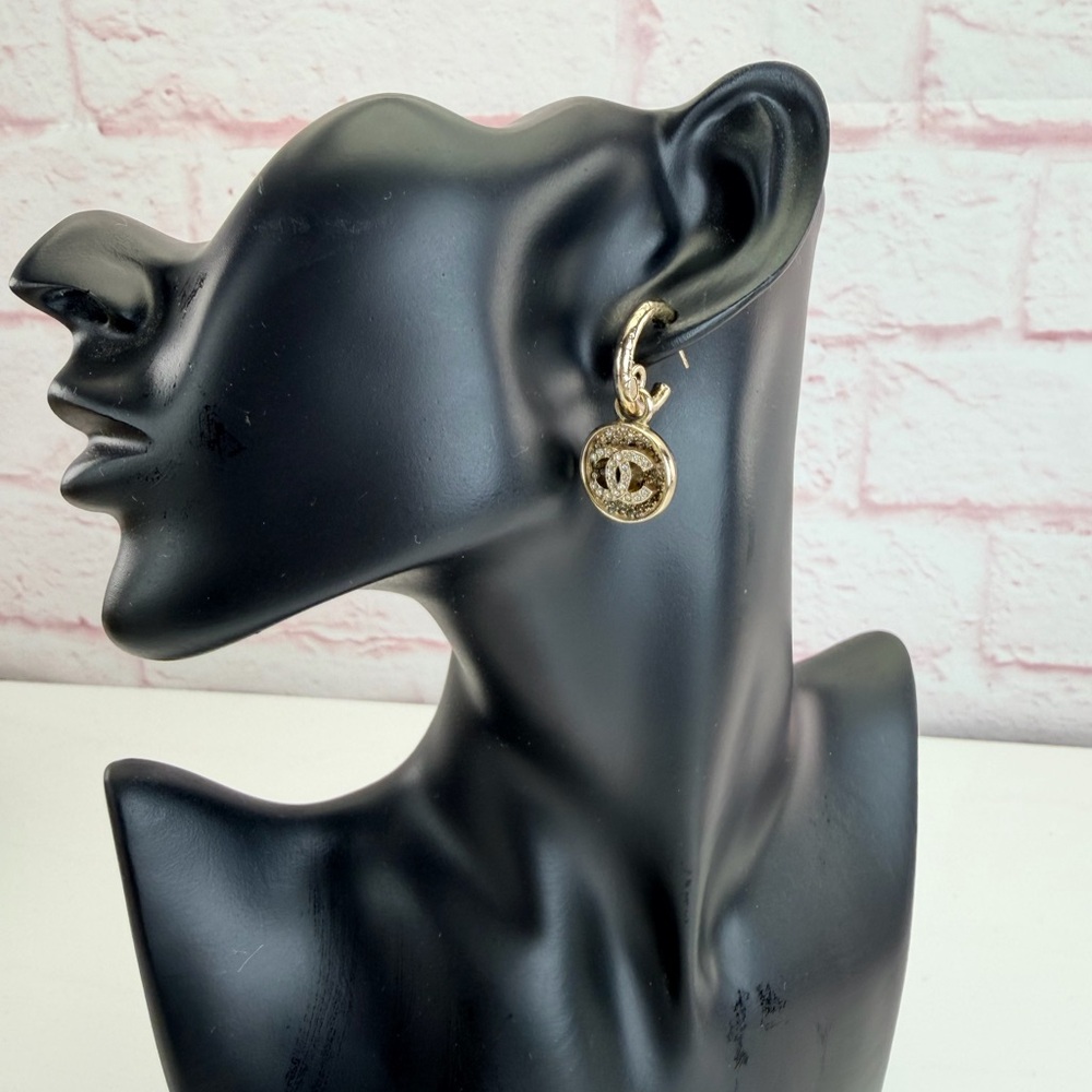 Chanel Crystal Cc Hammered Drop Earrings